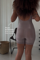 Body Modelador Macaquinho Decote Profundo Valoriza Os Seios Blush